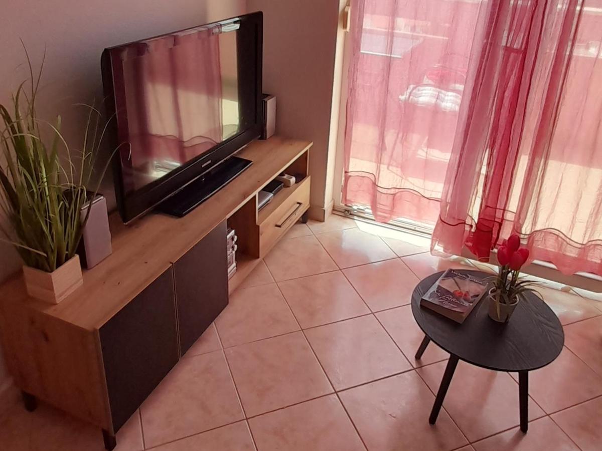 Apartment Mavarcica 特罗吉尔 外观 照片
