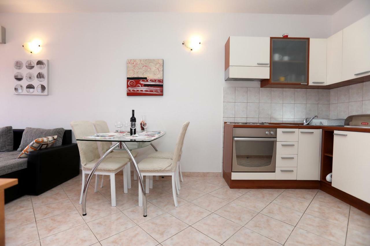 Apartment Mavarcica 特罗吉尔 外观 照片